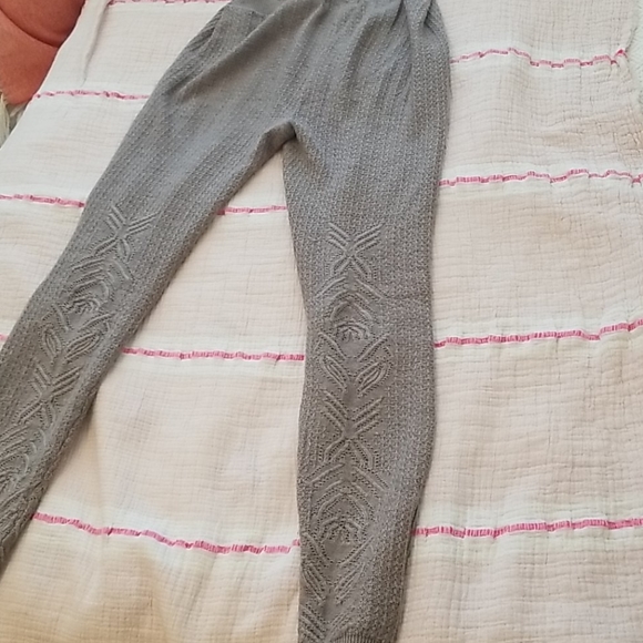 SOLD ⚡{Anthropologie} Sleeping on Snow Leggings - Picture 5 of 5
